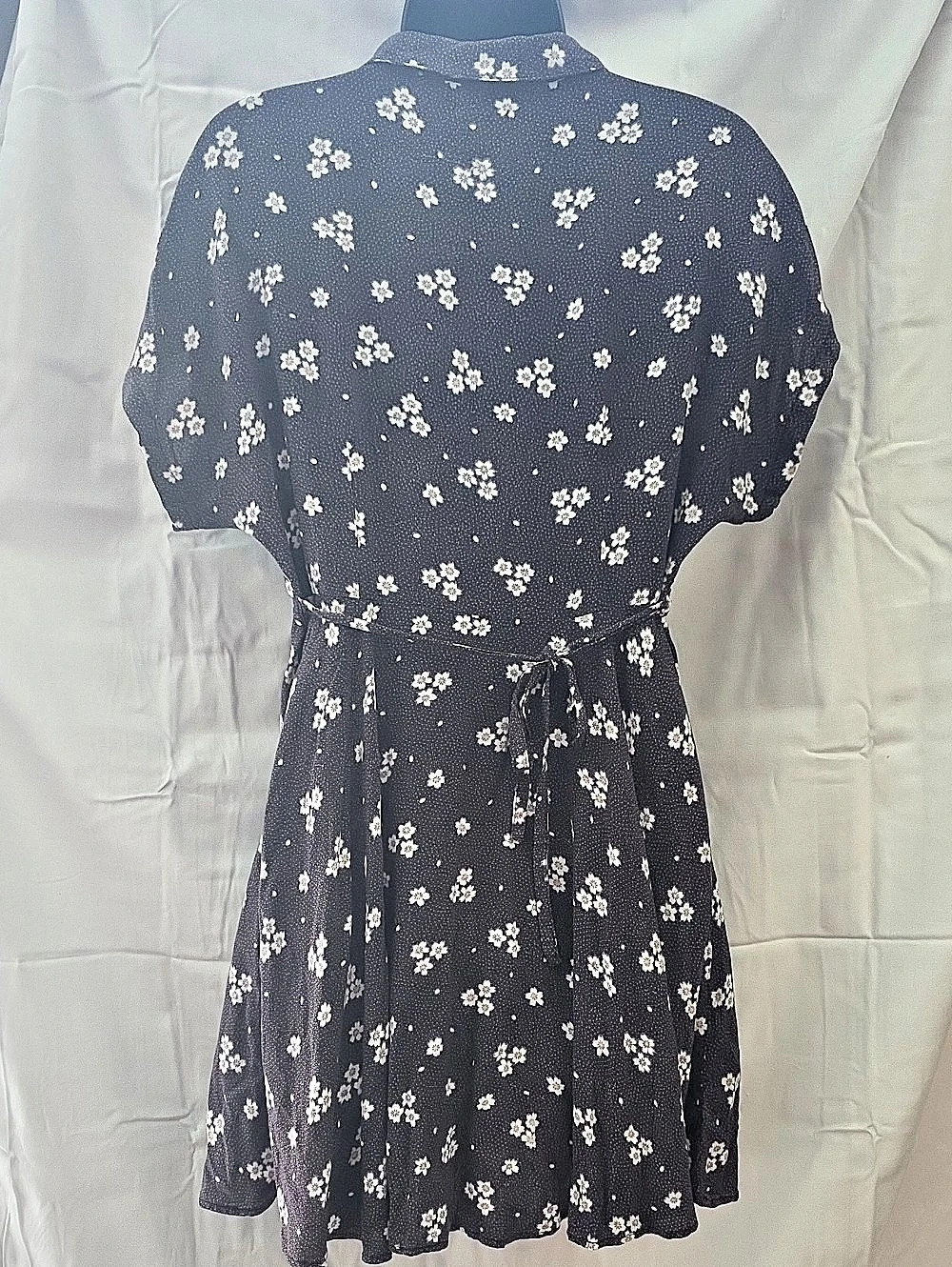 Kimchi Blue Urban Outfitters Lucy Printed Shirt Dress - Picture 5 of 10